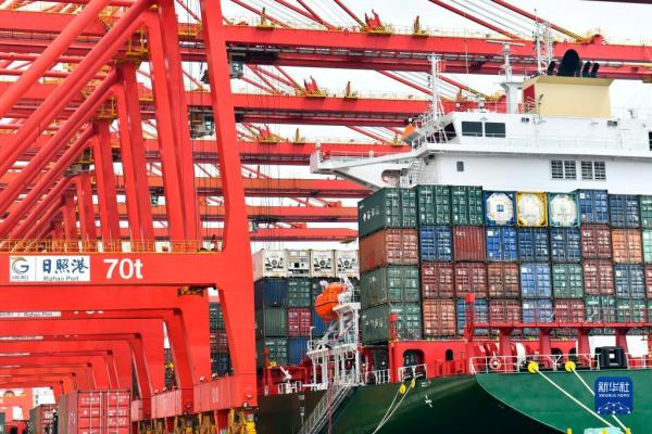 山东港口日照港1至7月份吞吐量同比增长6.2%