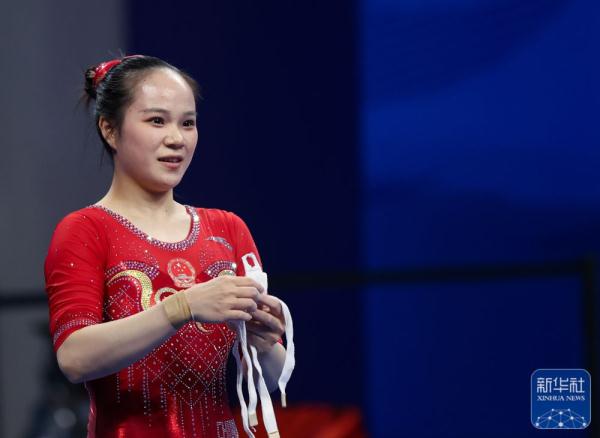 成都大运会 | 中国选手包揽体操女子个人全能冠亚军 成都大运会 | 中国选手包揽体操女子个人全能冠亚军