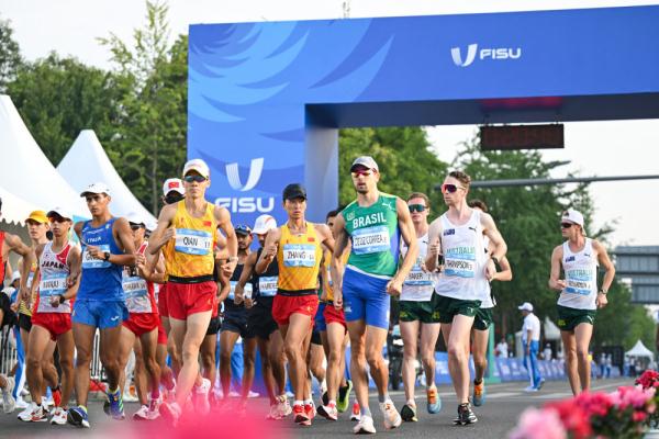 成都大运会|男子20公里竞走团体决赛：中国队夺冠