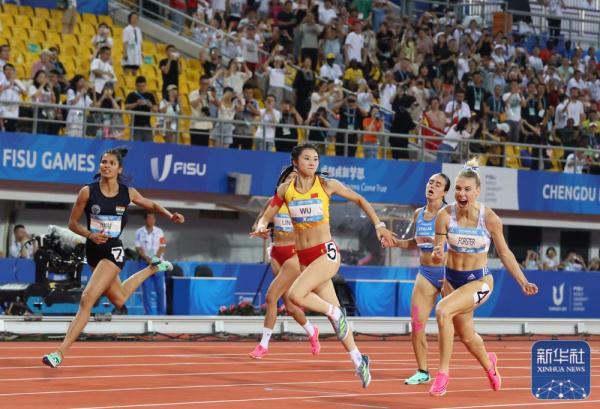 成都大运会|田径——女子100米栏决赛：吴艳妮摘银