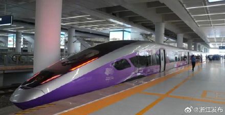 亚运版复兴号首次对外试乘 亚运版复兴号首次对外试乘
