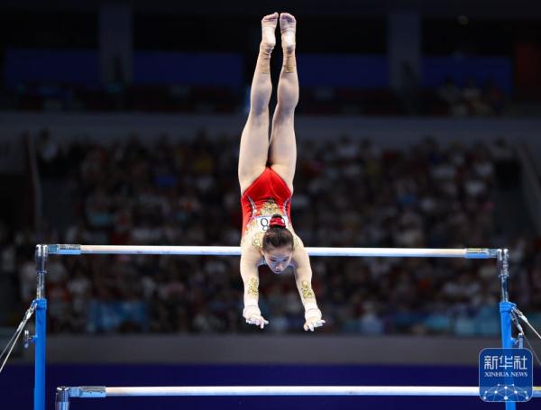 成都大运会 | 中国选手包揽体操女子个人全能冠亚军 成都大运会 | 中国选手包揽体操女子个人全能冠亚军