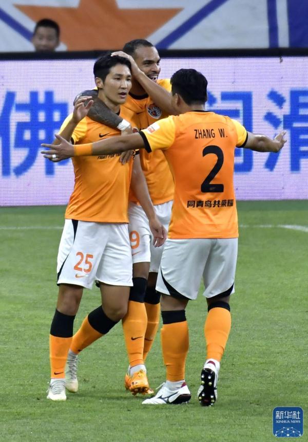 中超 | 青岛海牛胜成都蓉城 中超 | 青岛海牛胜成都蓉城