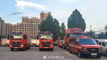 追记暴雨中牺牲的90后消防员冯振 追记暴雨中牺牲的90后消防员冯振