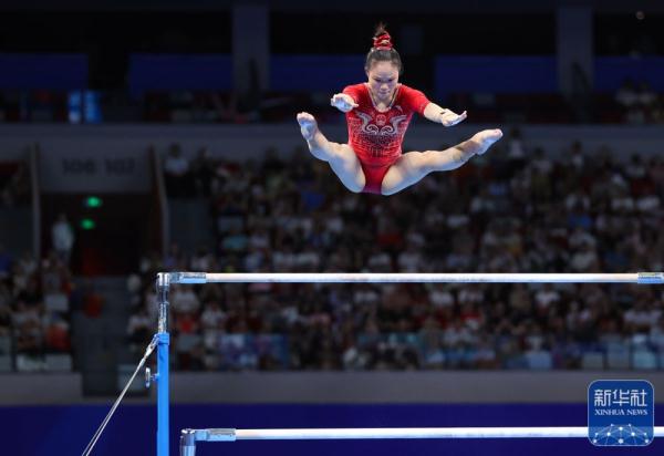 成都大运会 | 中国选手包揽体操女子个人全能冠亚军 成都大运会 | 中国选手包揽体操女子个人全能冠亚军