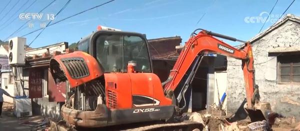 打通主干道 外援加自救 北京门头沟受灾村庄开启灾后恢复工作 打通主干道 外援加自救 北京门头沟受灾村庄开启灾后恢复工作