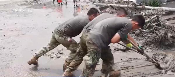 “解放军来了,心里就踏实了” “解放军来了,心里就踏实了”