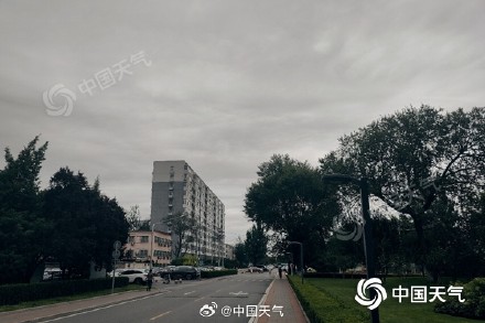 今天北京最高气温降至31℃ 山区将有雷阵雨