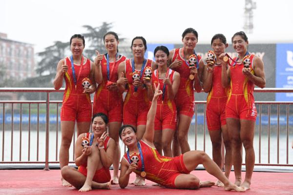 成都大运会|赛艇——女子八人单桨有舵手:中国队夺冠 成都大运会|赛艇——女子八人单桨有舵手:中国队夺冠