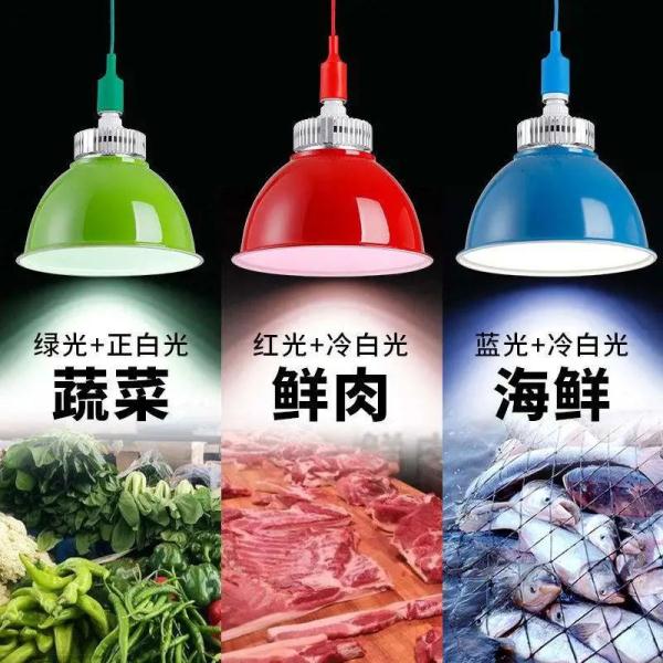 一排排“生鲜灯”把肉品照得新鲜红润！