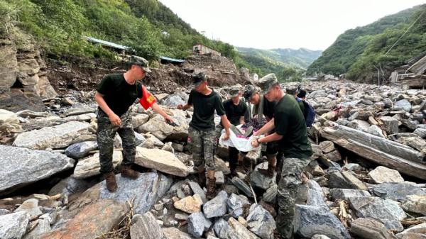 断水、断电，失联的房山“孤岛”村经历了什么？记者直击救援全记录——