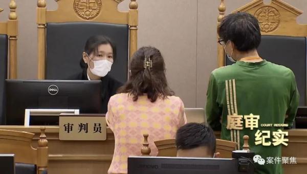 夫妻结婚7年，公婆起诉要求拿回婚房，儿媳一句话让网友吵翻……