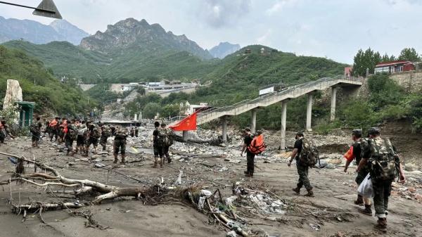 断水、断电，失联的房山“孤岛”村经历了什么？记者直击救援全记录——