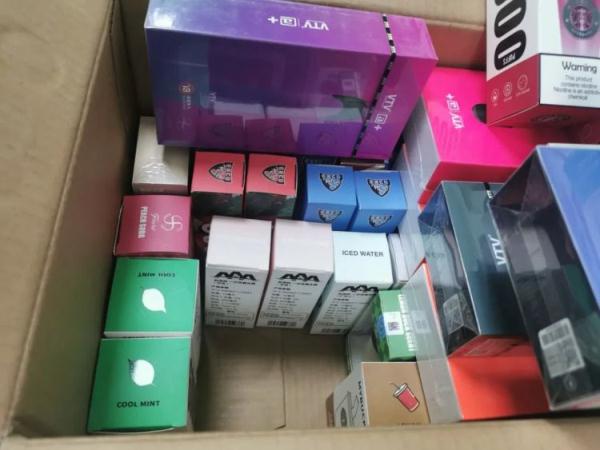 一店铺被家长举报！42人被抓！