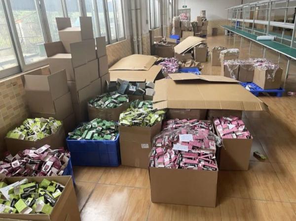 一店铺被家长举报！42人被抓！