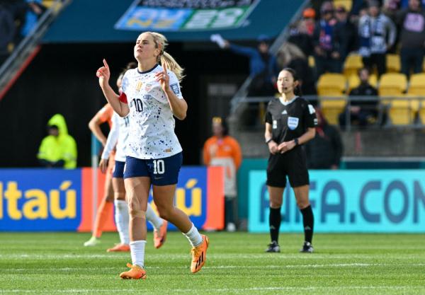 女足世界杯丨偶然？必然？——美国队出局展示女足变化端倪