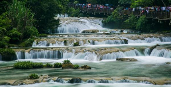 1小时从贵阳刹拢荔波！贵南高铁贵荔段今日首发，一起来打卡