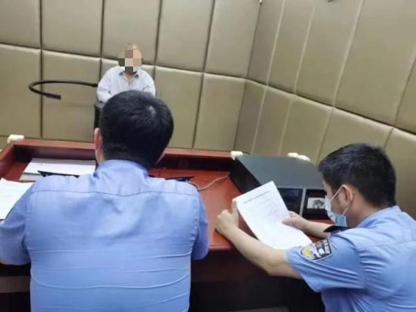 地铁口“哑巴大师”掐指算命？6名涉案嫌疑人被拘！