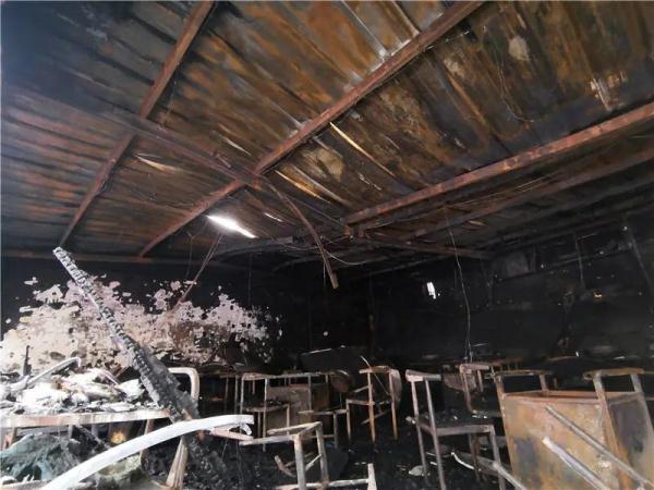 谭某，行拘10日！