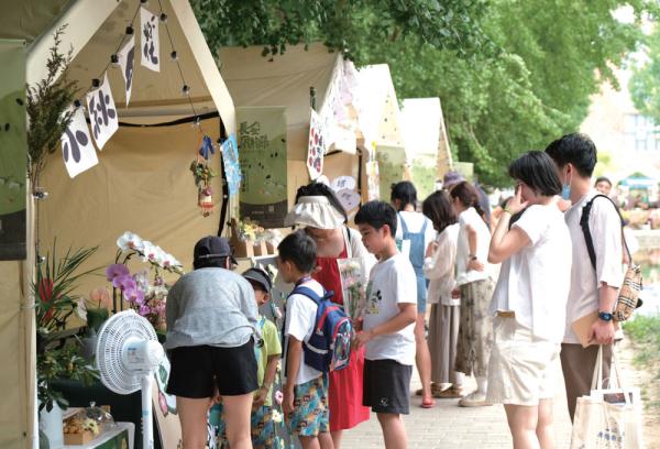 “市集经济”有乾坤 “市集经济”有乾坤