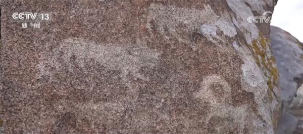 题材多样、刻画生动 天山山区岩画群保护调查工作展开 题材多样、刻画生动 天山山区岩画群保护调查工作展开