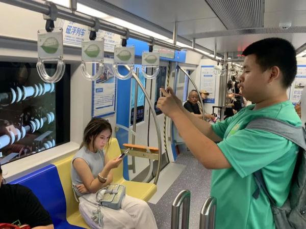 一趟车穿越60年!北京地铁开启“时光列车”,速来打卡—— 一趟车穿越60年!北京地铁开启“时光列车”,速来打卡——