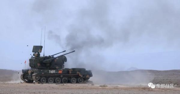 防空兵，火力全开！