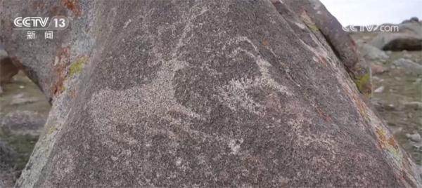 题材多样、刻画生动 天山山区岩画群保护调查工作展开 题材多样、刻画生动 天山山区岩画群保护调查工作展开