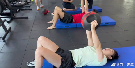 加油！张雨霏覃海洋备战亚运会！