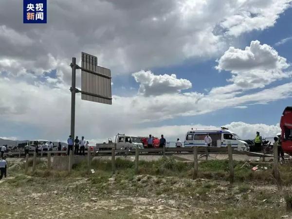 8车相撞致8死6伤！公安部交管局通报事故原因