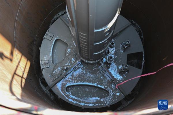 杭州湾跨海铁路桥施工取得突破性进展