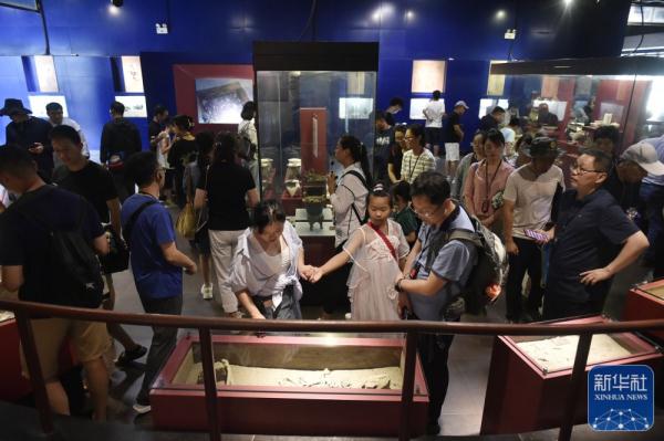 博物馆里感受中华优秀传统文化