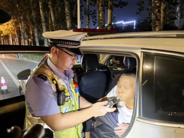 罚款1000元,吊销机动车驾驶证,承担刑事责任 罚款1000元,吊销机动车驾驶证,承担刑事责任