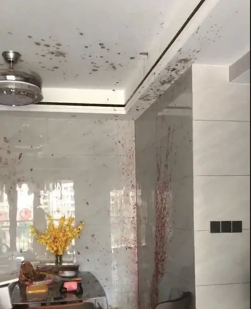 整个屋子仿佛被“血染”！广东女子网购这种美味，一觉醒来气炸