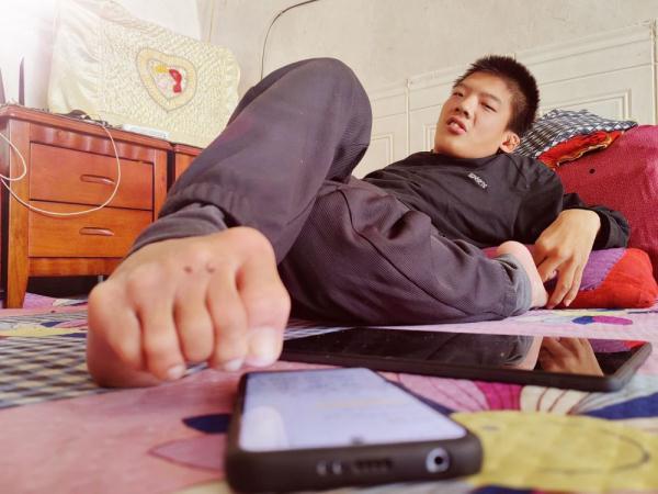 中国故事｜脑瘫青年的诗与远方