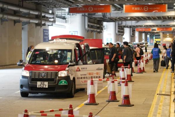 人数飙升！八成来自内地