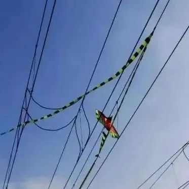 逼停动车,判决赔偿3万多元! 逼停动车,判决赔偿3万多元!