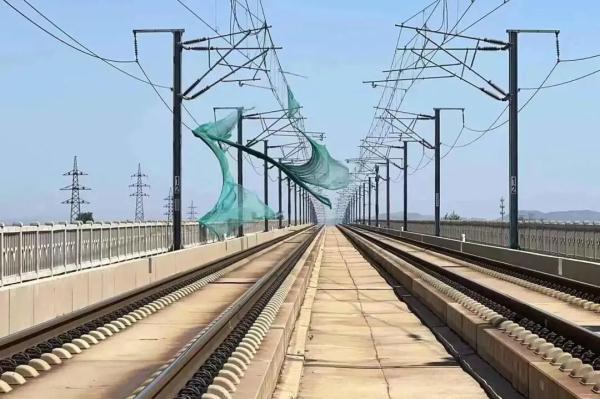 逼停动车,判决赔偿3万多元! 逼停动车,判决赔偿3万多元!