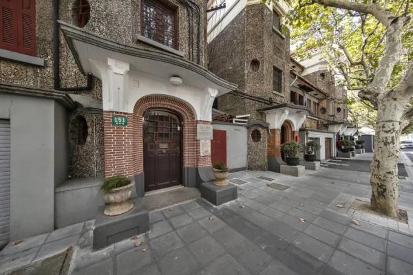 延庆路上这座法式花园住宅，造型多变、风格鲜明……