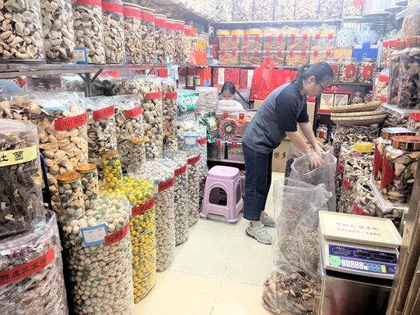 喝一天的中药就要100元！中药被炒出天价，广州情况如何？