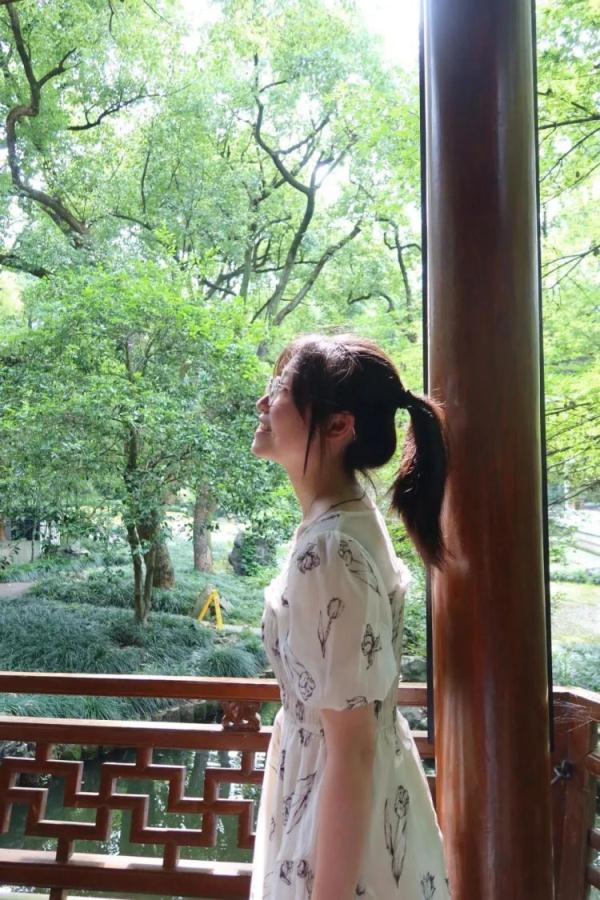 凉菜摊主女儿考上清华!高考705分,秘笈是…… 凉菜摊主女儿考上清华!高考705分,秘笈是……