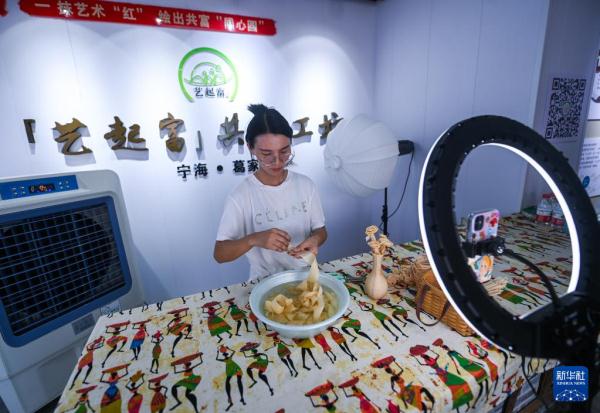 浙江宁海:推进艺术振兴乡村新路径 浙江宁海:推进艺术振兴乡村新路径