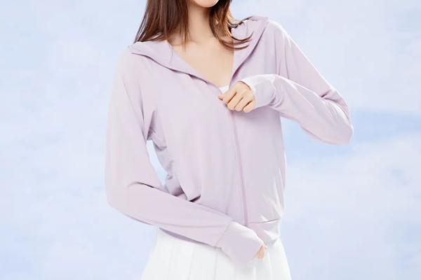 几十块和几百块的防晒服,差别到底有多大?看完不花冤枉钱! 几十块和几百块的防晒服,差别到底有多大?看完不花冤枉钱!