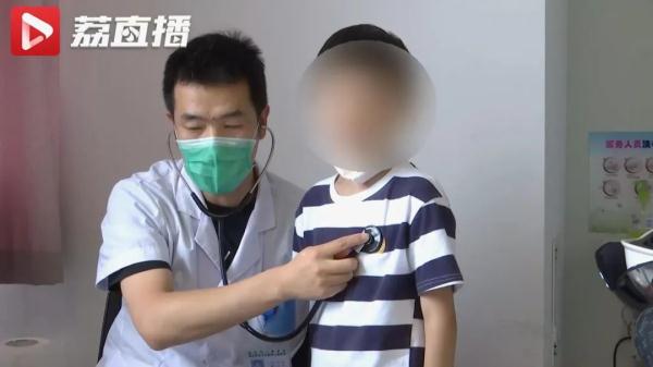 这种病提前来袭!高烧不退、孩子频繁中招……开学后将是病毒高峰! 这种病提前来袭!高烧不退、孩子频繁中招……开学后将是病毒高峰!