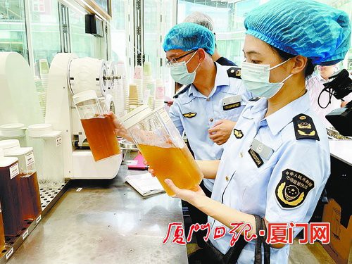 您喝的奶茶干净吗？