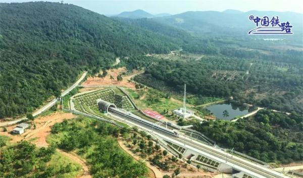 开通倒计时!这条设计时速350公里高铁开始试运行 开通倒计时!这条设计时速350公里高铁开始试运行