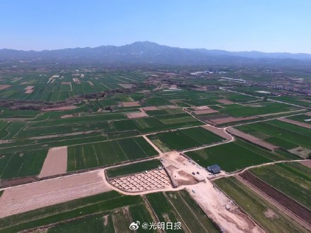 山西三座春秋墓葬出土大量青铜器物