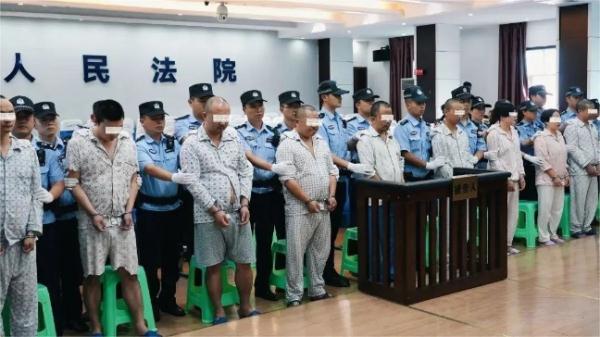 40余人偷渡到缅甸电诈案二审:涉案上千万,最高获刑19年 40余人偷渡到缅甸电诈案二审:涉案上千万,最高获刑19年