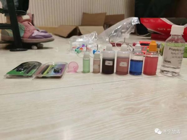 52人落网!山东济宁警方摧毁辐射多省区的特大吸贩毒团伙 52人落网!山东济宁警方摧毁辐射多省区的特大吸贩毒团伙