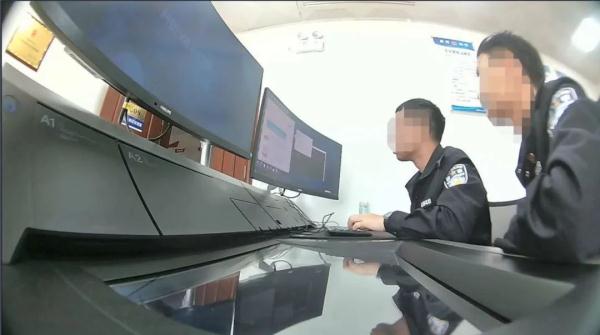 打游戏开挂?这事儿犯法! 打游戏开挂?这事儿犯法!